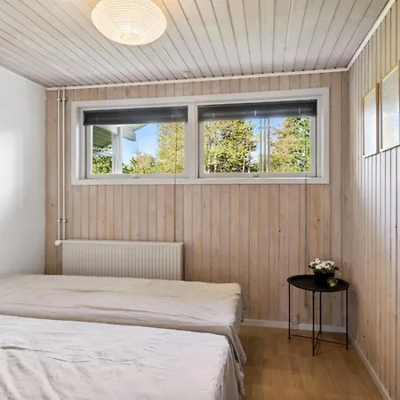 Uolevi - 1-3km From The Sea By Interhome 펜션