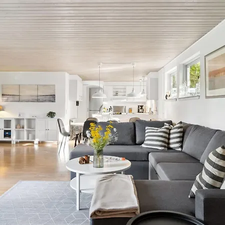 펜션 Uolevi - 1-3km From The Sea By Interhome