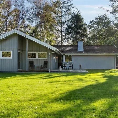 Uolevi - 1-3km From The Sea By Interhome * Graested